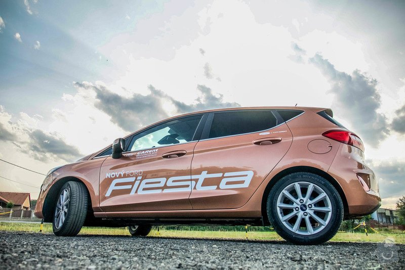Reklama na nový Ford Fiesta: P1280228